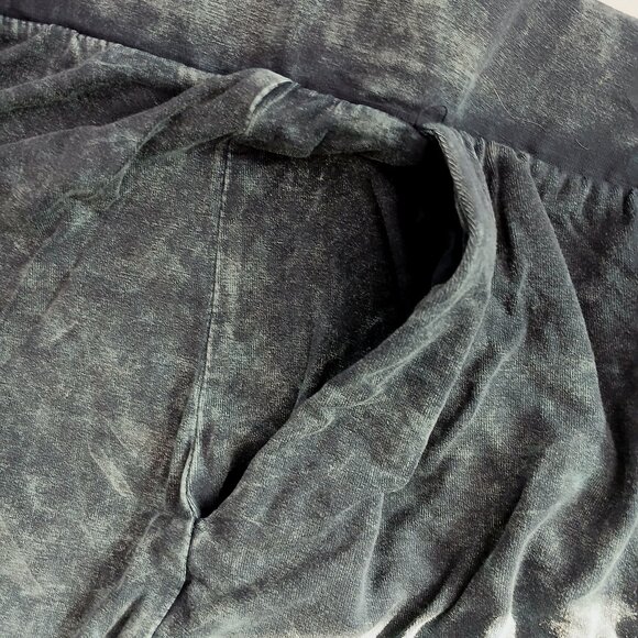 Torrid Crop Pull-On Wide Leg Super Soft High-Rise Stretchy Waist Culotte Pants - Picture 6 of 9